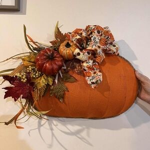 Autumn Harvest Pumpkin Wall Accent